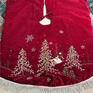 Red Christmas Tree Skirt with Embroidered Trees